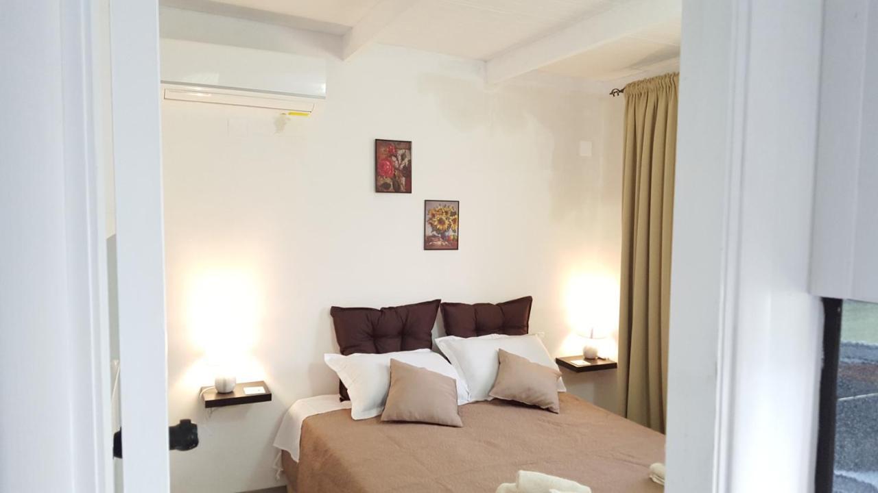 Γαληνη Villa วามอส ภายนอก รูปภาพ